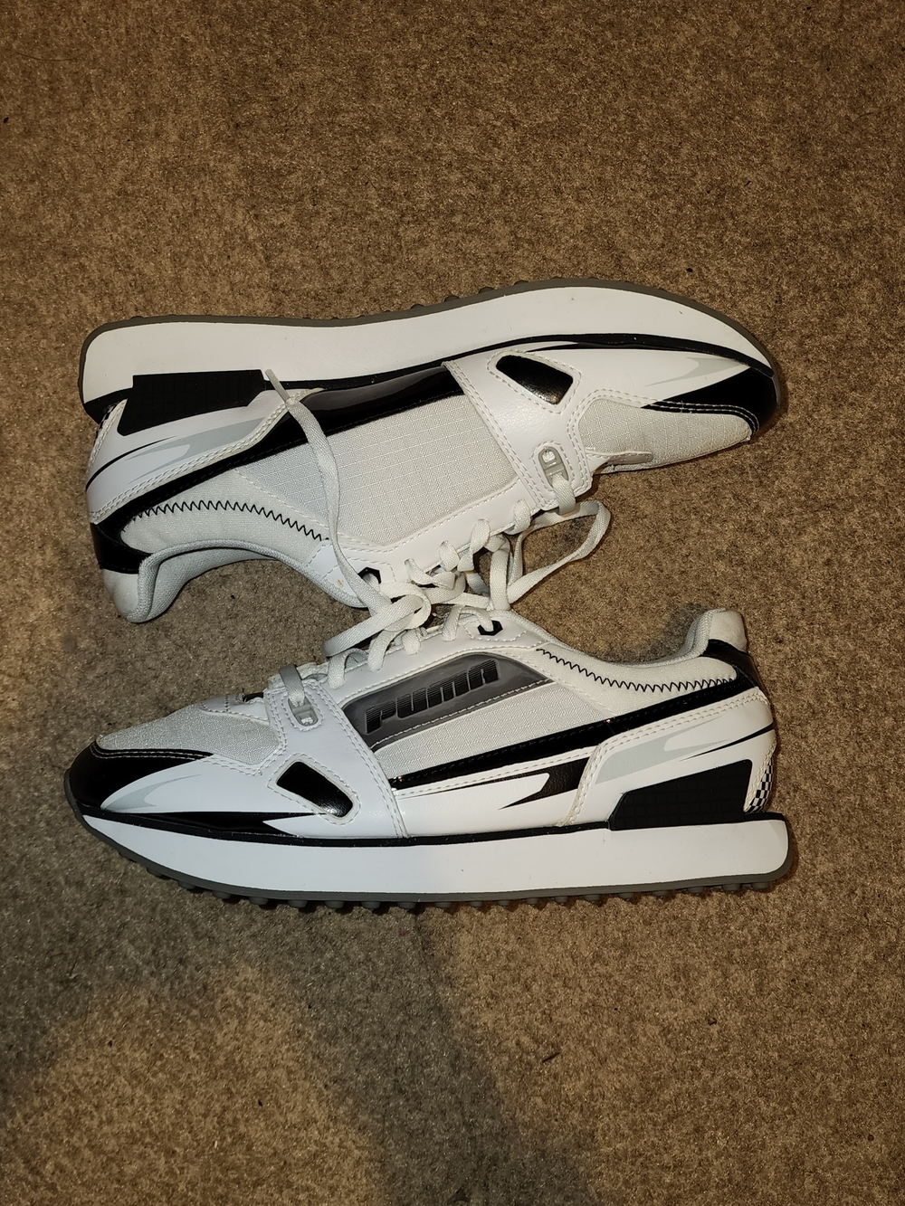 Puma Women’s White Black Mile Rider 'Sunny Getaway' Trainer Sneakers | W8.5